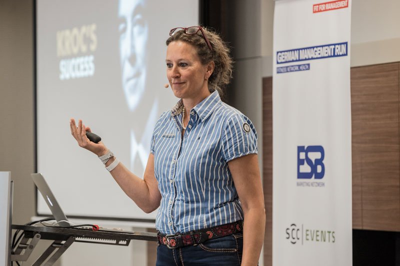 Antje Heimsoeth hält Vortrag „Unter Stress einen kühlen Kopf bewahren“ beim German Management Run in Berlin